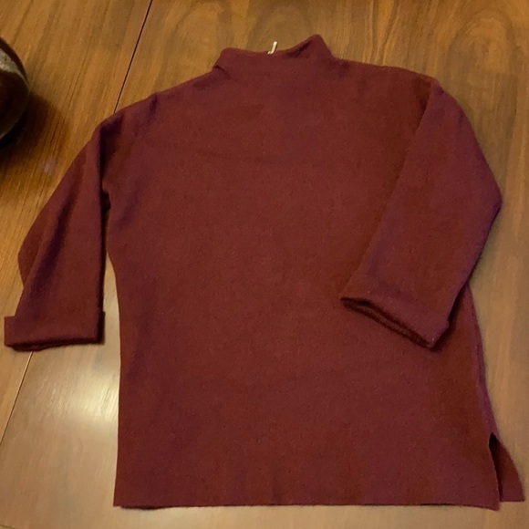 Tahari sweater mock turtleneck neck maroon small - Picture 1 of 10